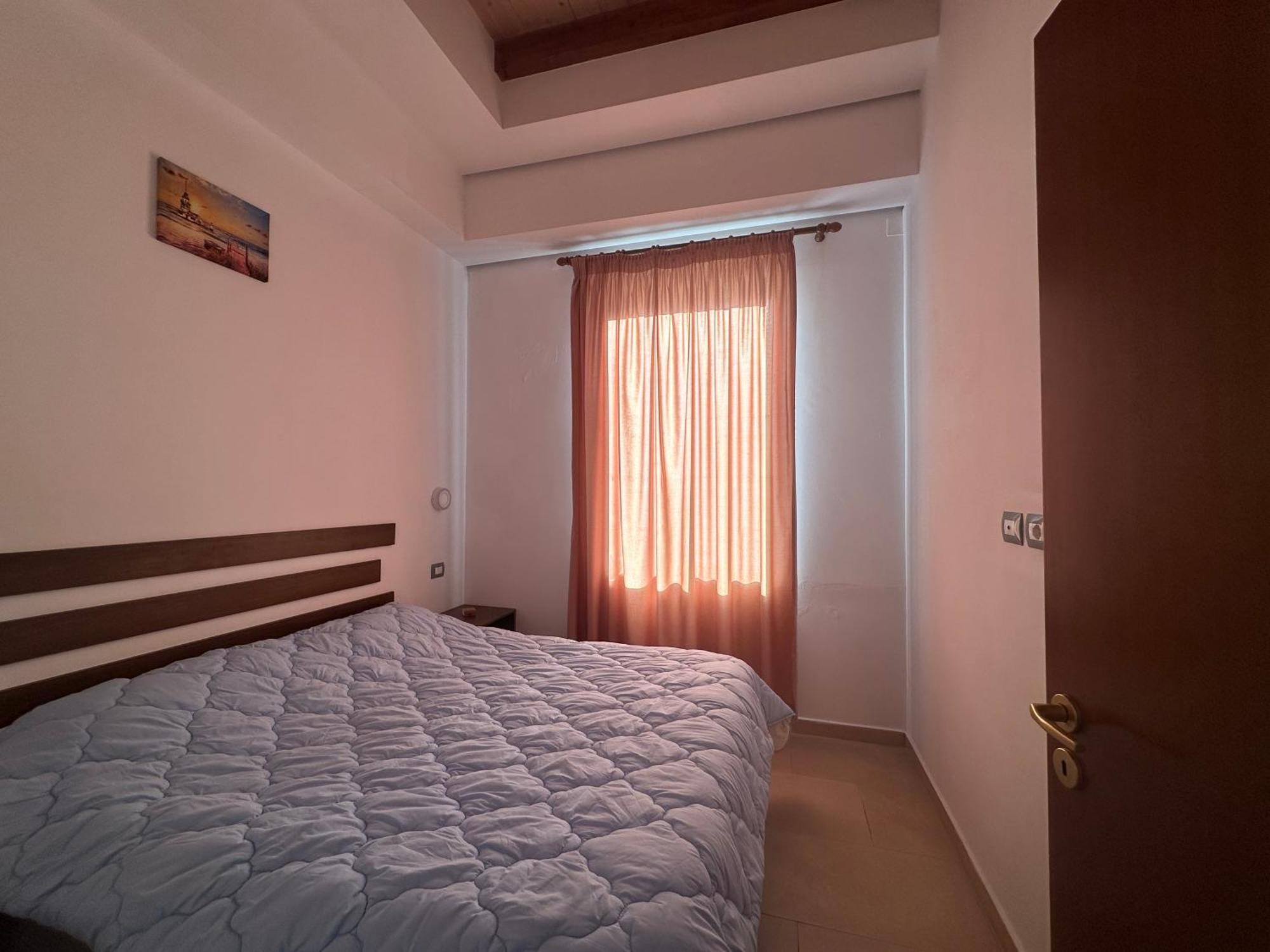 Blue Apartments فلورا المظهر الخارجي الصورة